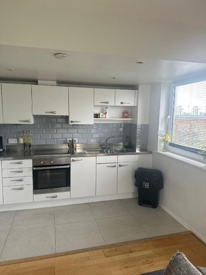 The Reflection Apartment , With River Thames View Λονδίνο Εξωτερικό φωτογραφία